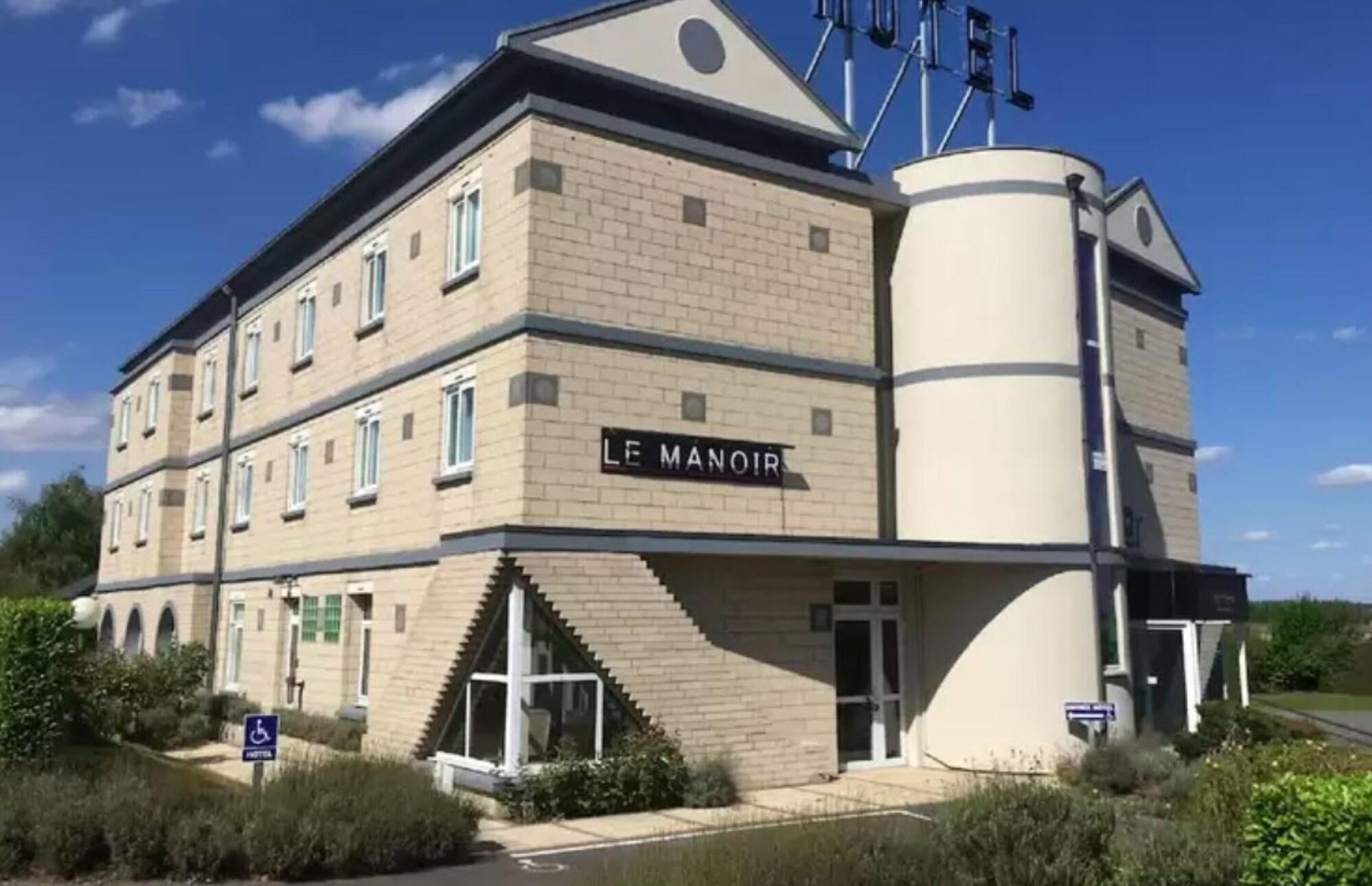 Le Manoir Hotel Orchies Bagian luar foto